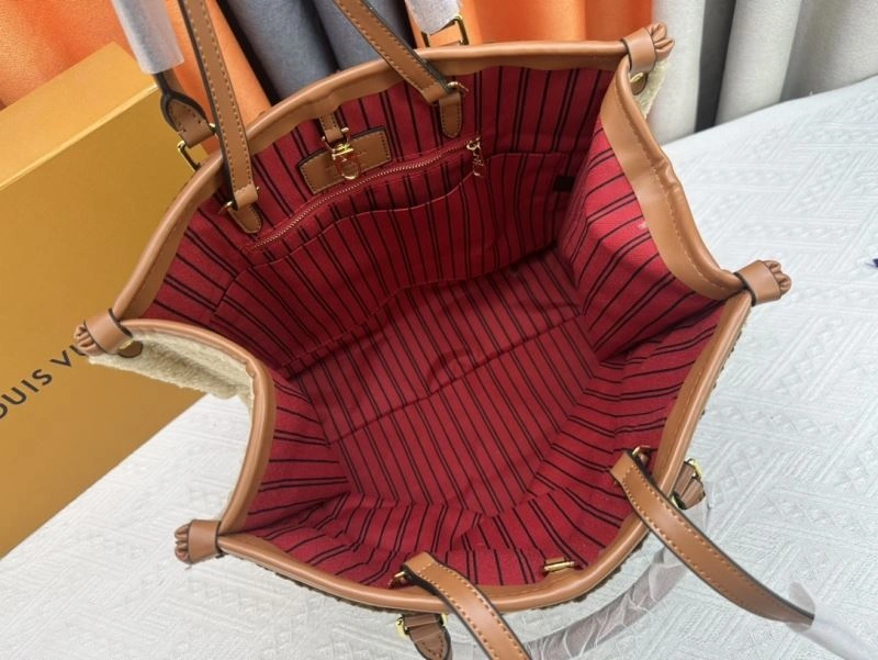 FreshLook Louis Vuitton Shopping Bags 79459