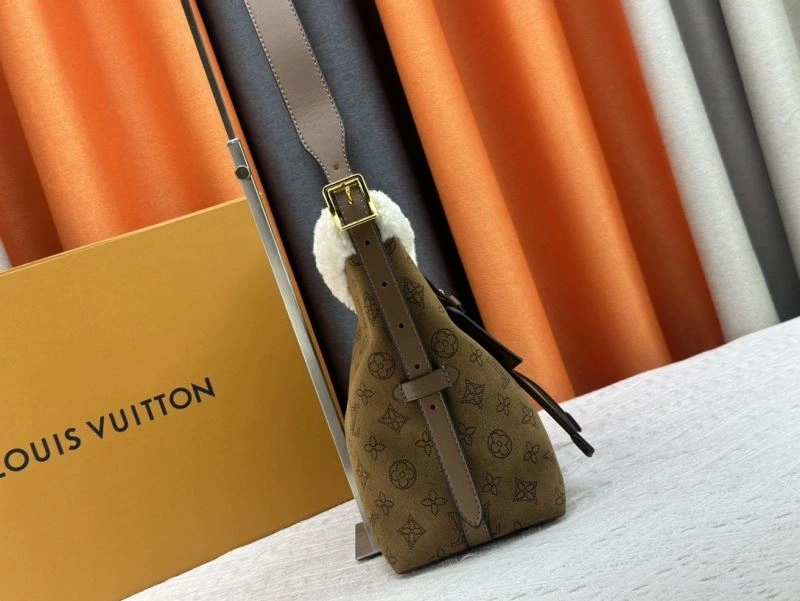BestValue Louis Vuitton Shopping Bags 79467