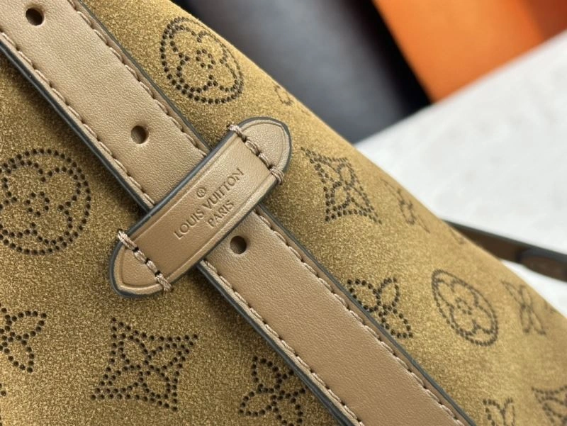 BestValue Louis Vuitton Shopping Bags 79467
