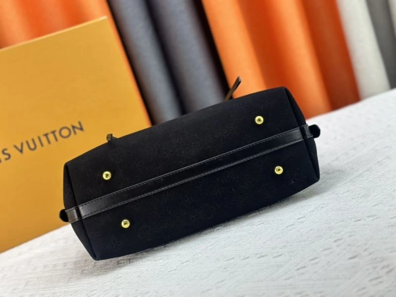 Louis Vuitton Shopping Bags EyeCatching 79462