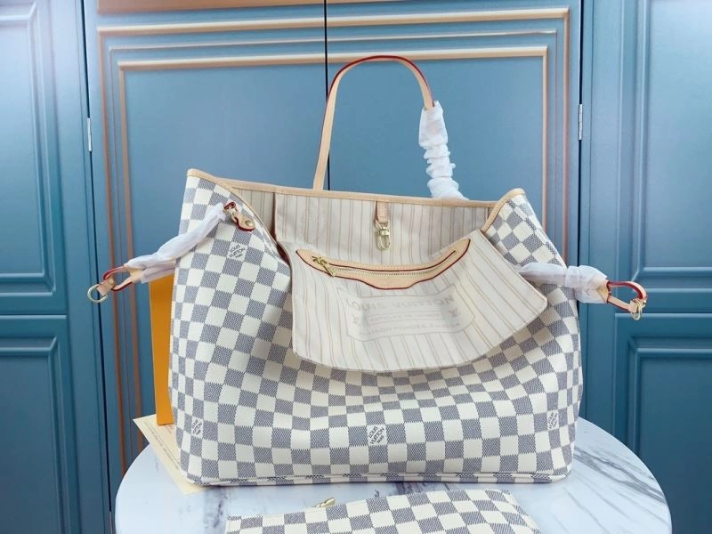 Louis Vuitton Shopping Bags OnTrend 79466