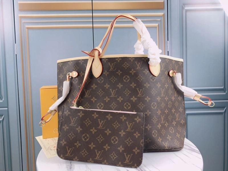 Bright Louis Vuitton Shopping Bags 79465