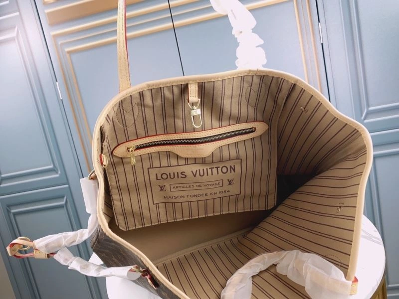 Packable Louis Vuitton Shopping Bags 79469