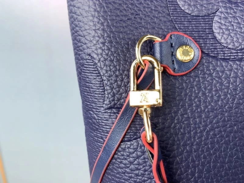 Louis Vuitton Shopping Bags SmartChoice 79444