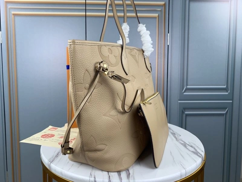 Louis Vuitton Shopping Bags QuickDry 79445