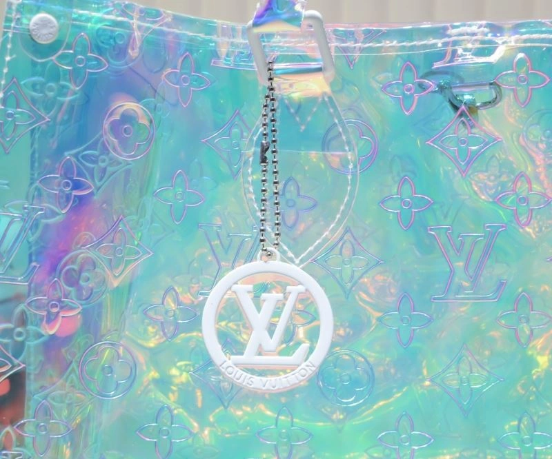 SunProtective Louis Vuitton Shopping Bags 79424