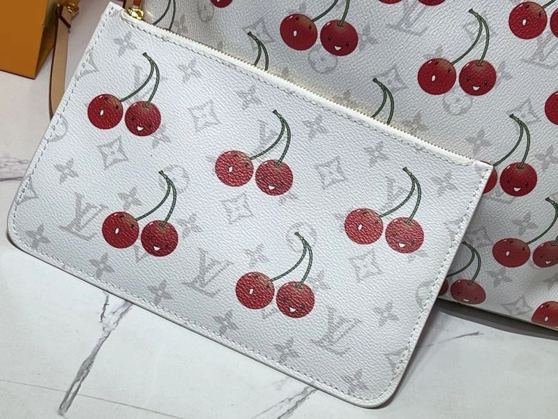 Sustainable Louis Vuitton Shopping Bags 79419