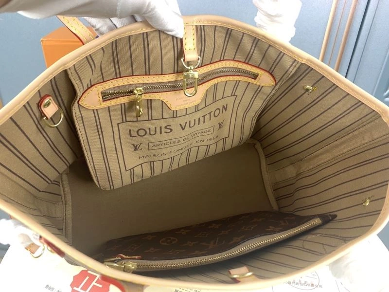 Bright Louis Vuitton Shopping Bags 78887