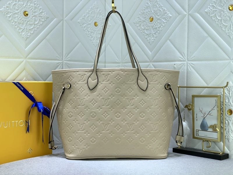 Louis Vuitton Shopping Bags WellDesigned 78898