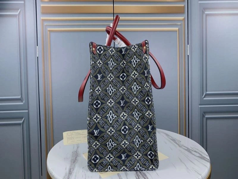 Sporty Louis Vuitton Shopping Bags 79401