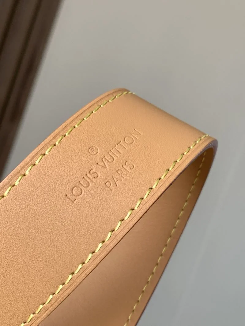 Louis Vuitton Shopping Bags Effortless 39523
