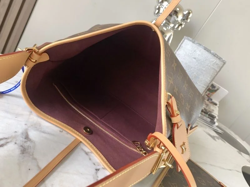 Louis Vuitton Shopping Bags Effortless 39523