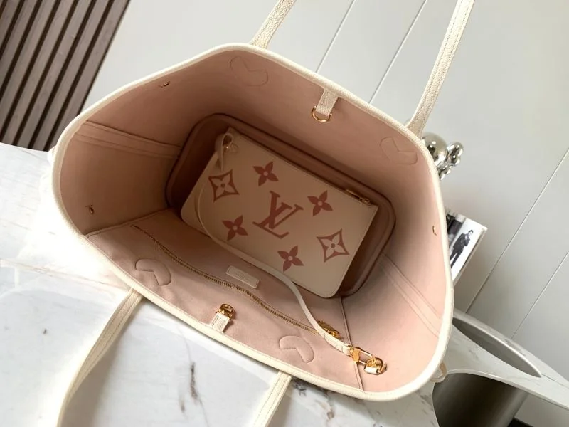 Sophisticated Louis Vuitton Shopping Bags 39552