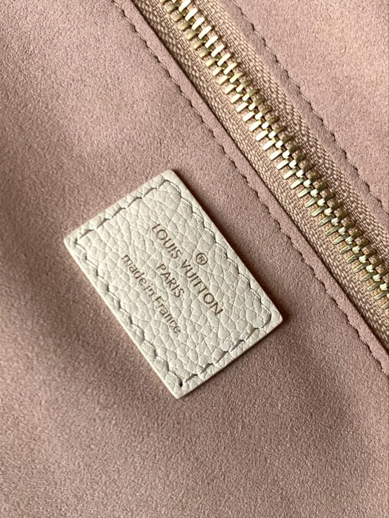 Sophisticated Louis Vuitton Shopping Bags 39552