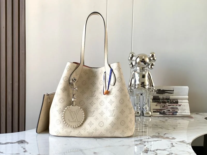 QuickDry Louis Vuitton Shopping Bags 39512