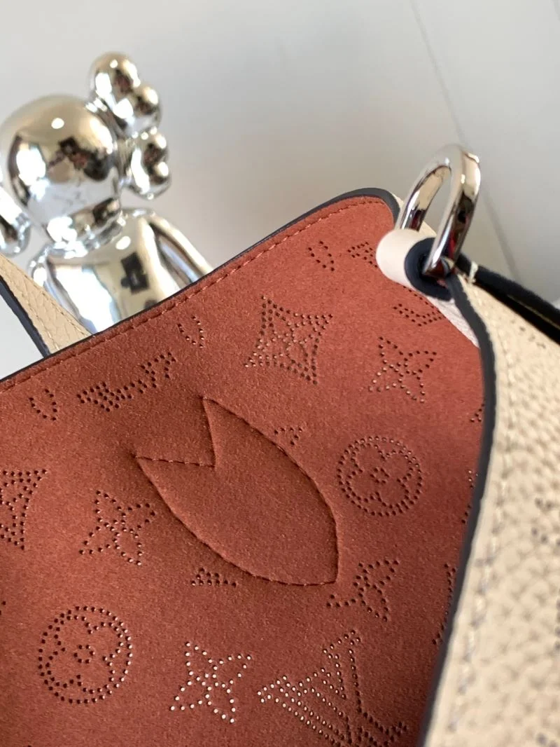 QuickDry Louis Vuitton Shopping Bags 39512