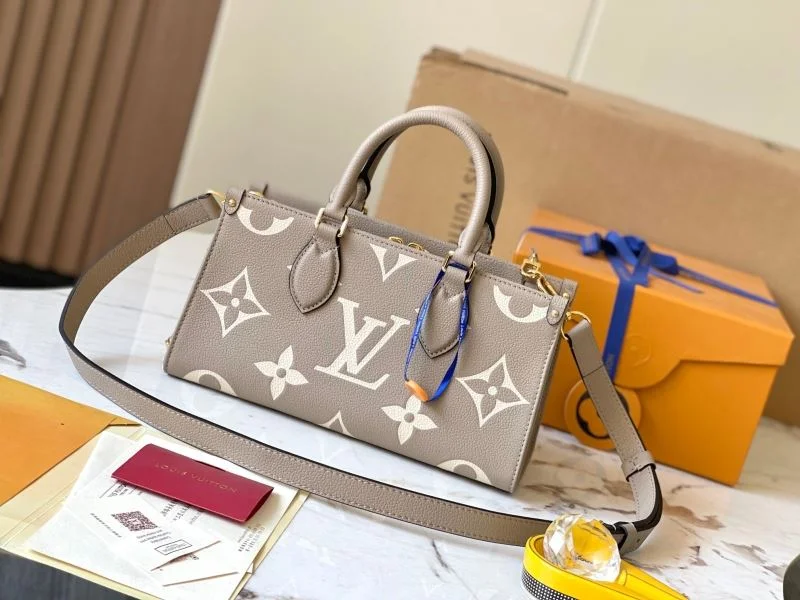 Chic Louis Vuitton Shopping Bags 39578