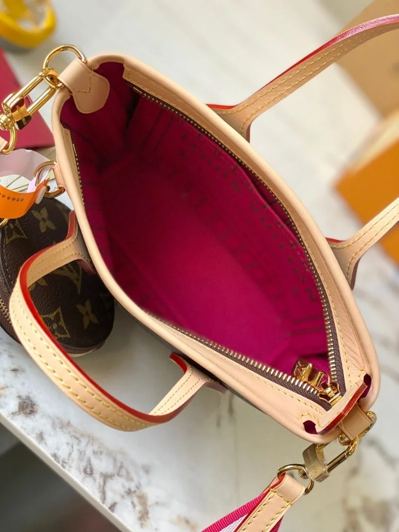 Louis Vuitton Shopping Bags Sleek 39521