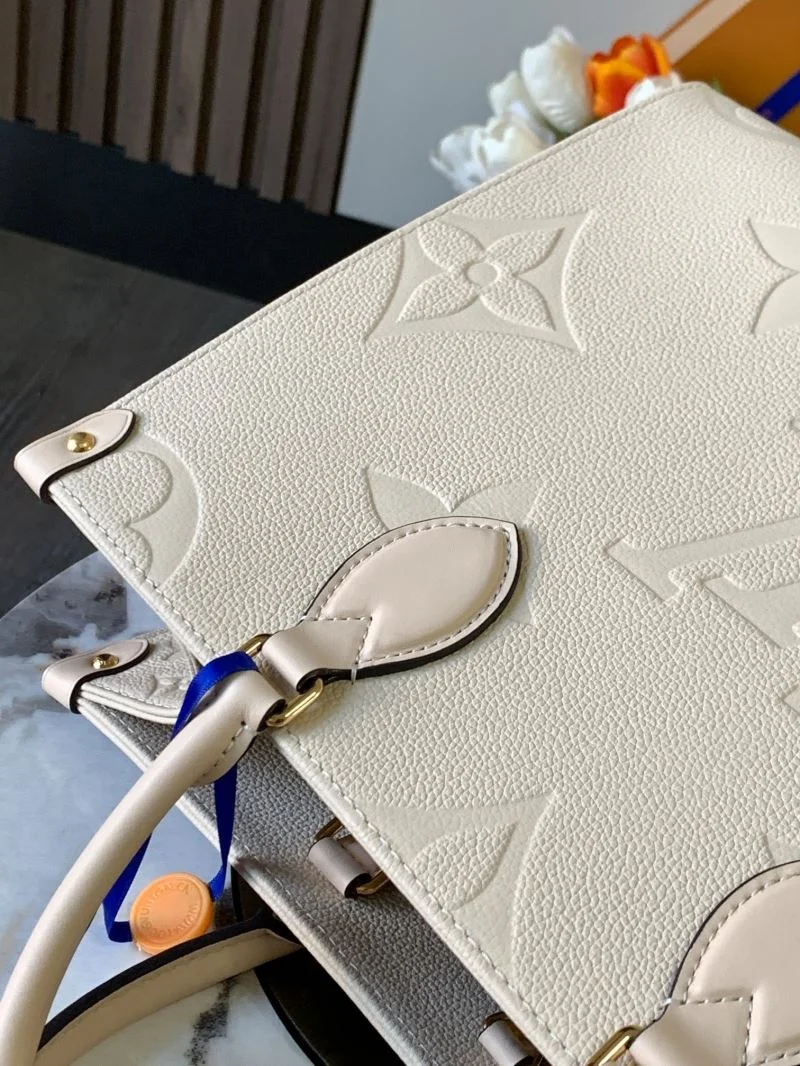 Colorful Louis Vuitton Shopping Bags 39510