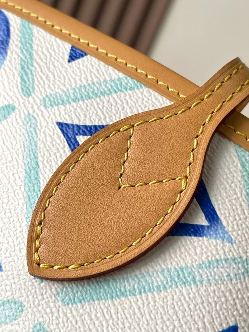Affordable Louis Vuitton Shopping Bags 39525