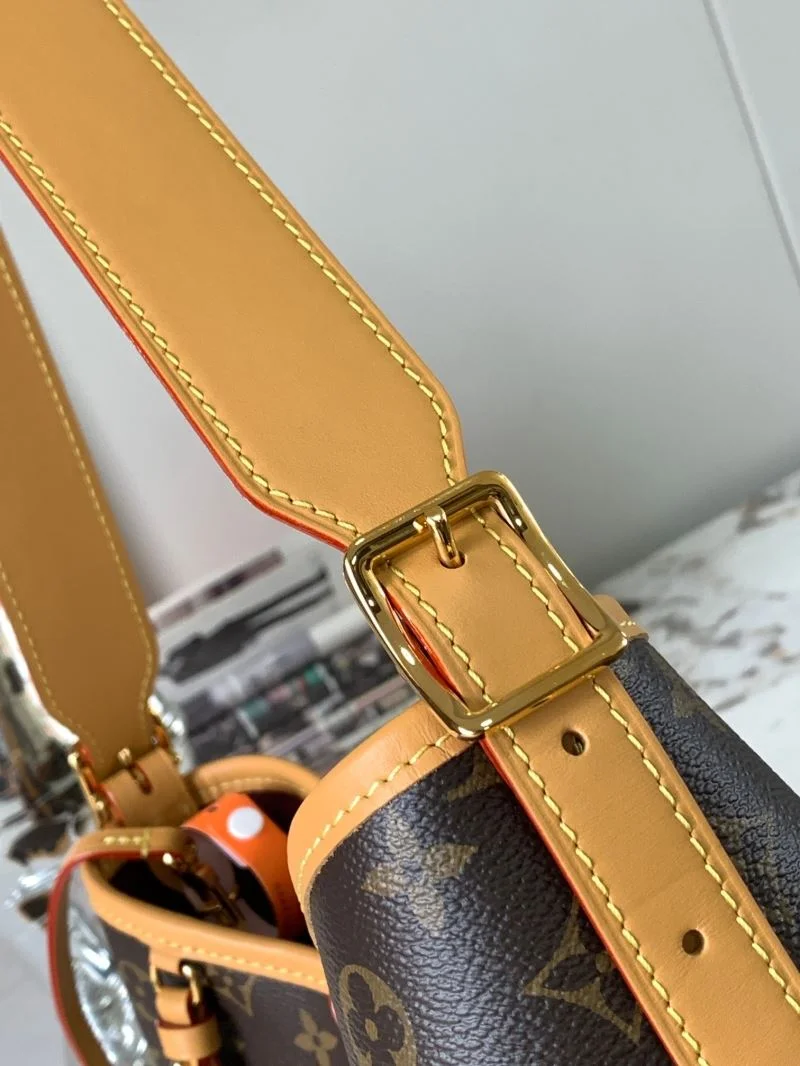 Louis Vuitton Shopping Bags SmoothTexture 39502