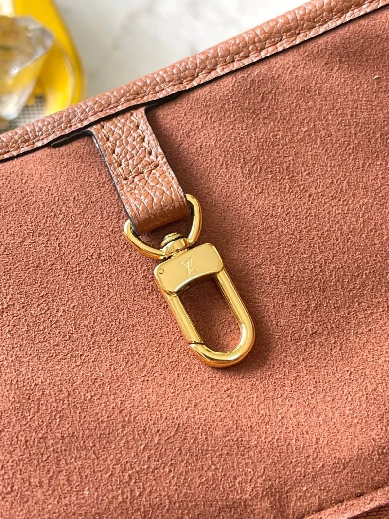 Louis Vuitton Shopping Bags UrbanChic 39500