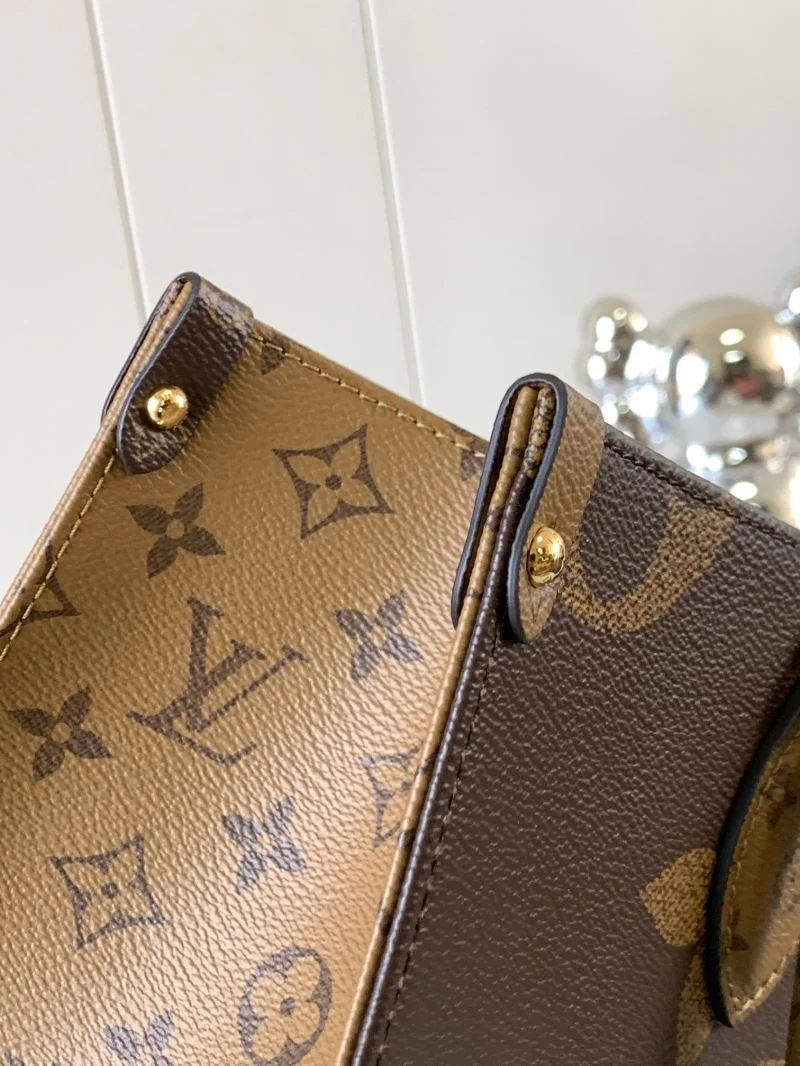 HighQuality Louis Vuitton Shopping Bags 39499