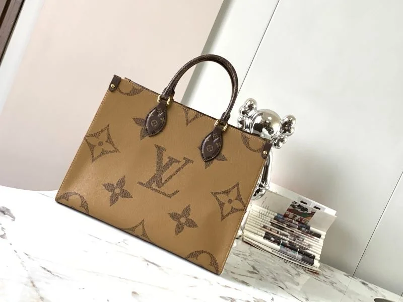 Louis Vuitton Shopping Bags EyeCatching 39497