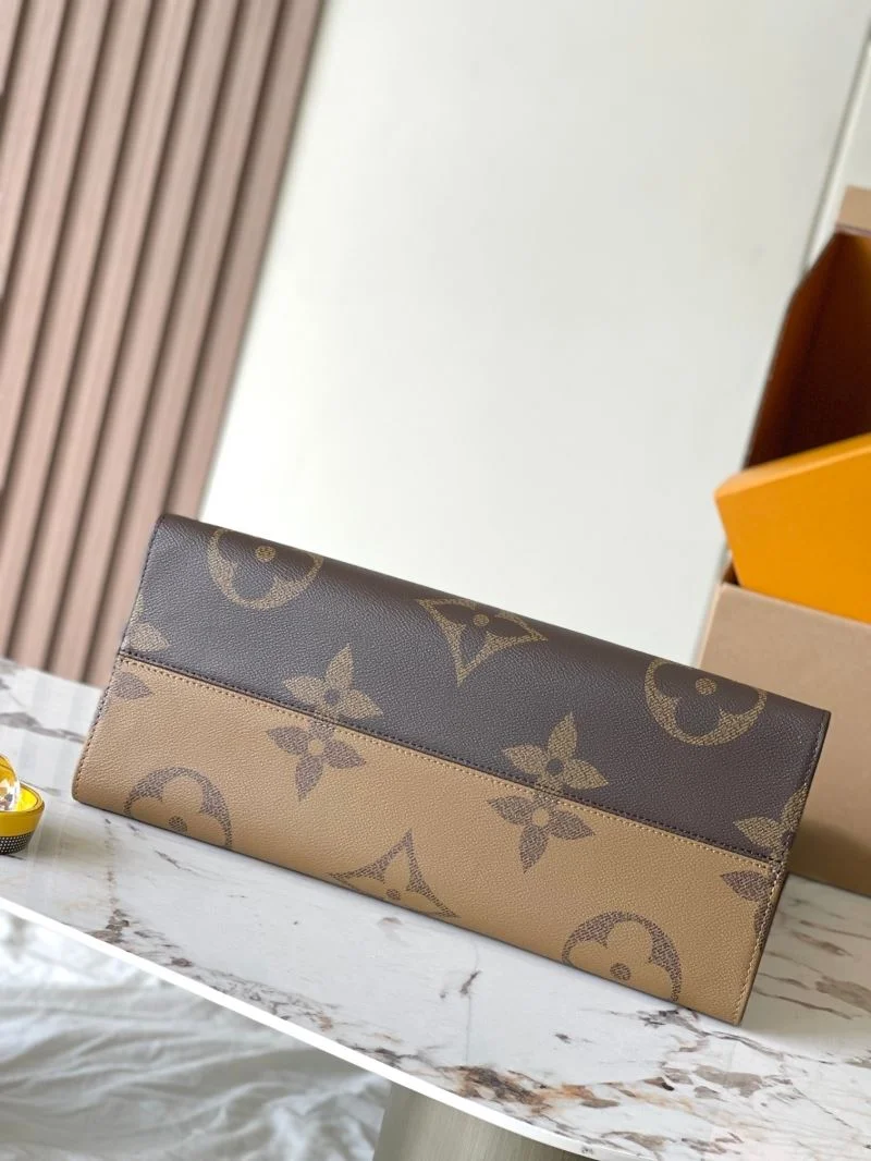WellDesigned Louis Vuitton Shopping Bags 39488