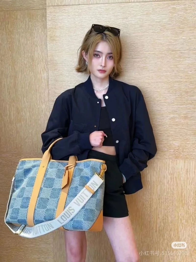 Louis Vuitton Shopping Bags Functional 39498