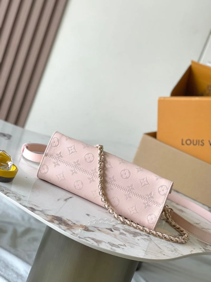 Functional Louis Vuitton Shopping Bags 39481