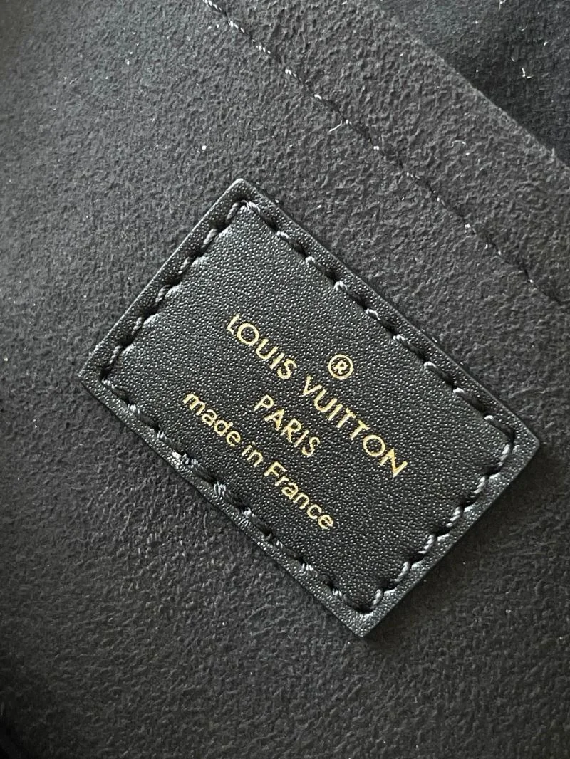 Louis Vuitton Shopping Bags Sporty 39487