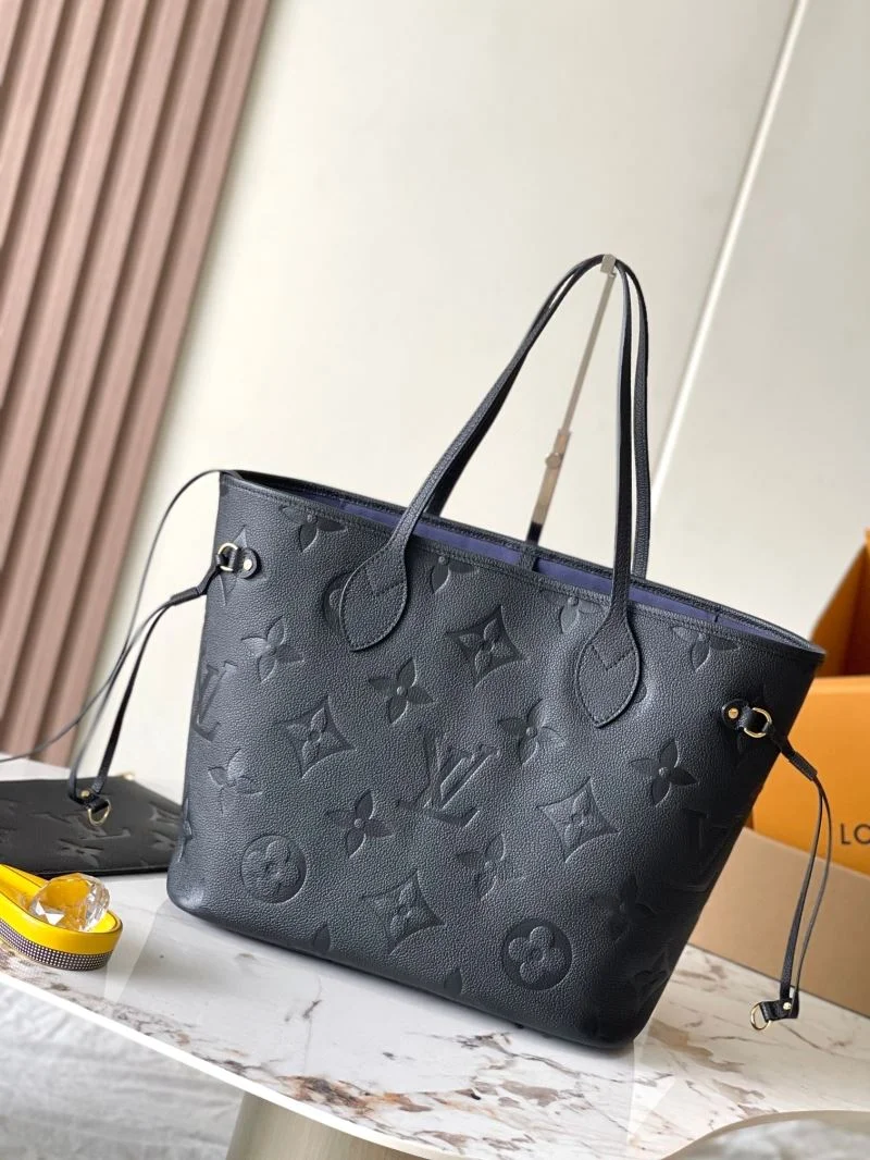 Breathable Louis Vuitton Shopping Bags 39478
