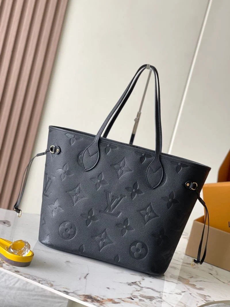 Breathable Louis Vuitton Shopping Bags 39478