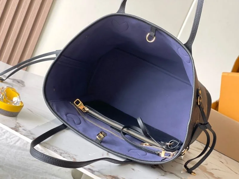 Breathable Louis Vuitton Shopping Bags 39478