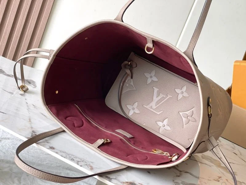 Minimalist Louis Vuitton Shopping Bags 39476