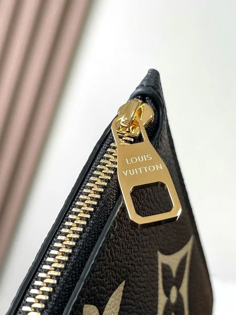 Louis Vuitton Shopping Bags Sporty 39472