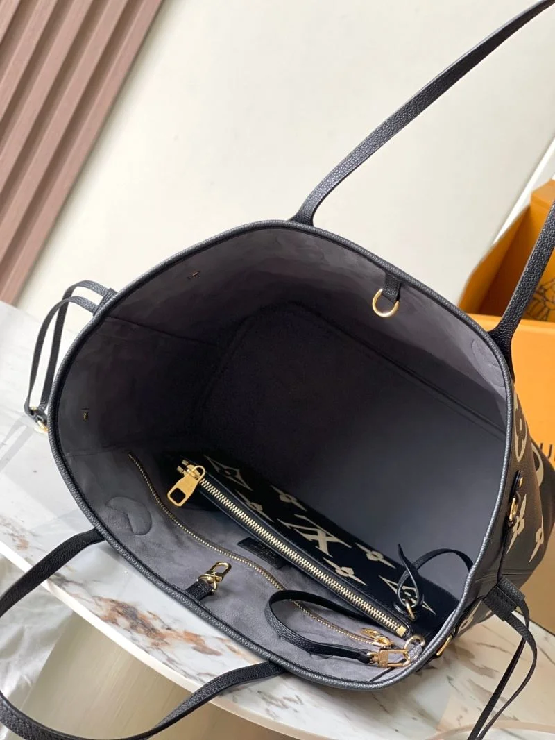 Louis Vuitton Shopping Bags Sporty 39472