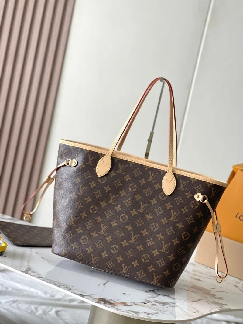 Louis Vuitton Shopping Bags Bold 39485