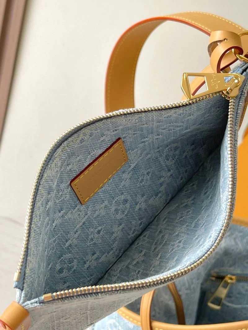 Louis Vuitton Shopping Bags Lightweight 39484
