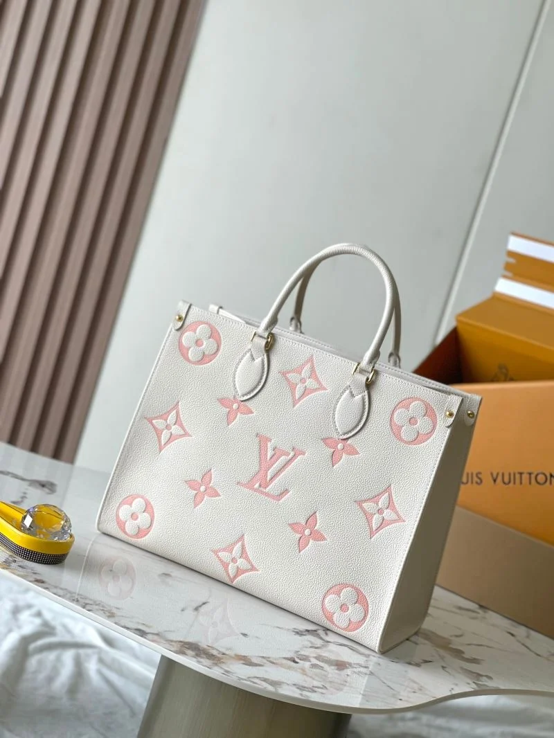 Breathable Louis Vuitton Shopping Bags 39482