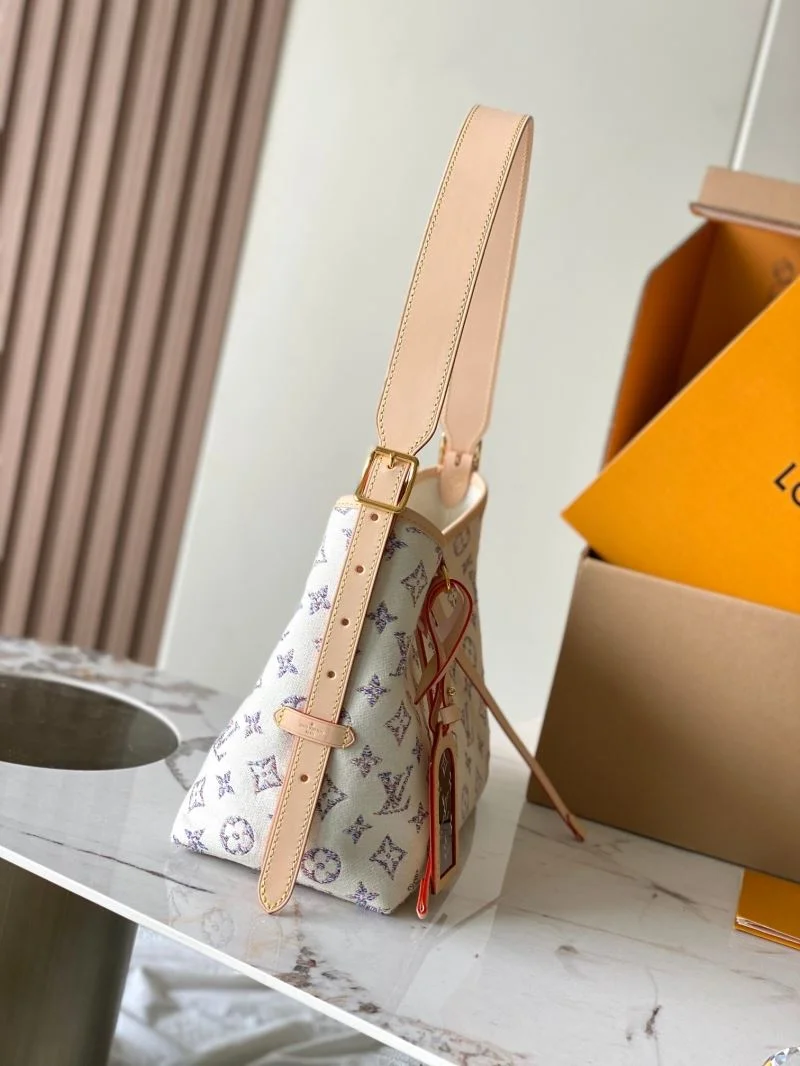 Contemporary Louis Vuitton Shopping Bags 39452