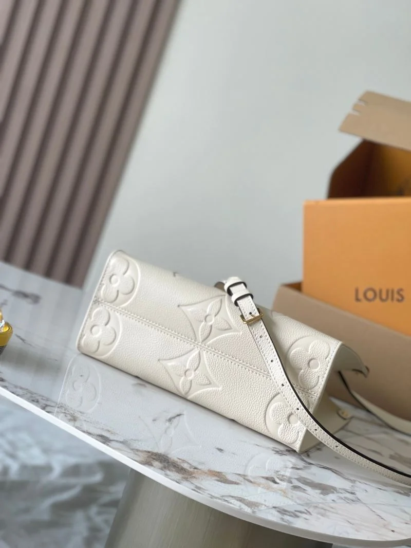GoodFit Louis Vuitton Shopping Bags 39454