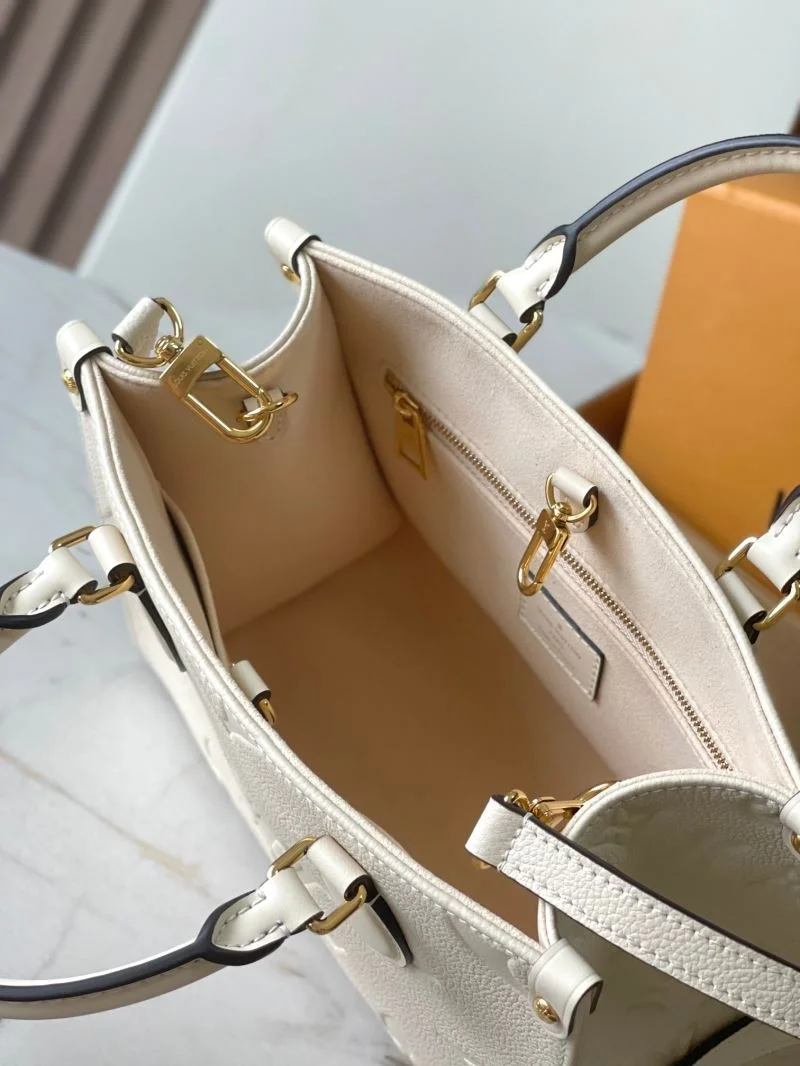 GoodFit Louis Vuitton Shopping Bags 39454