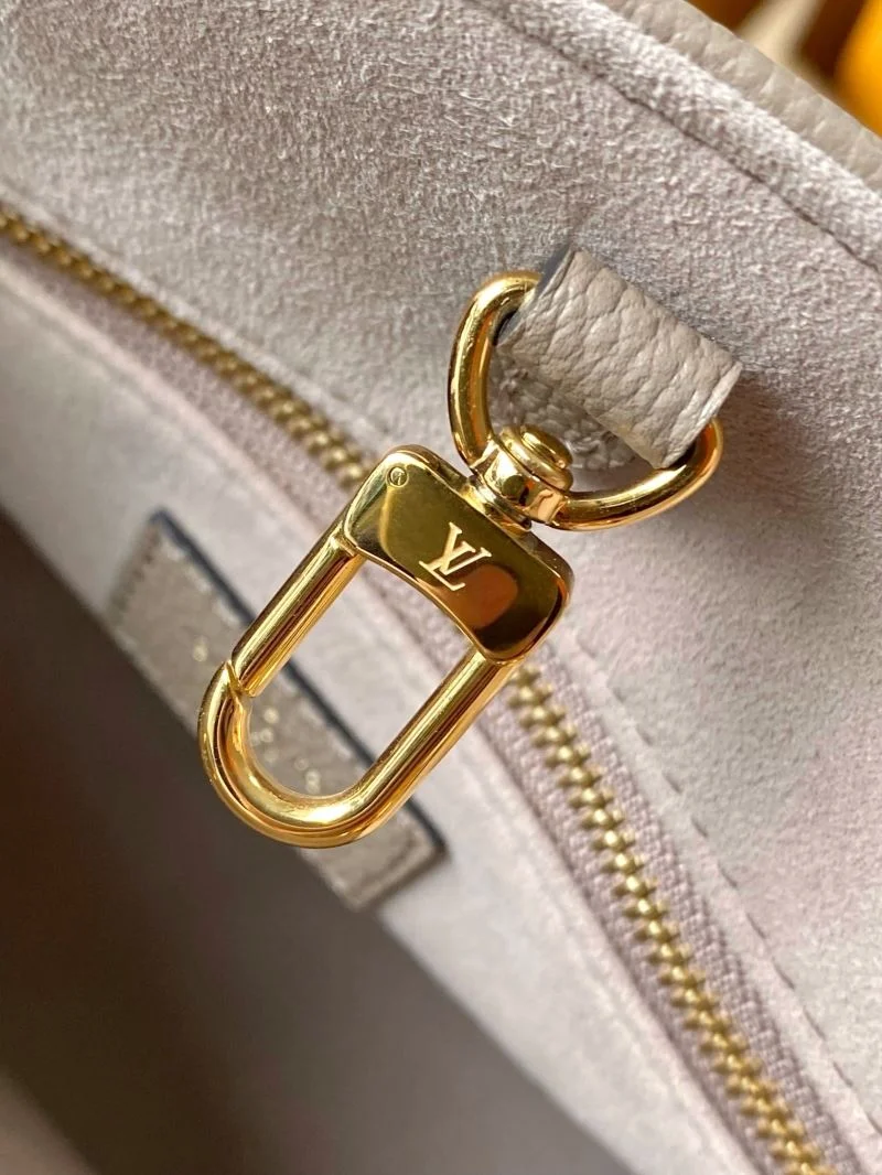 Louis Vuitton Shopping Bags Timeless 39474