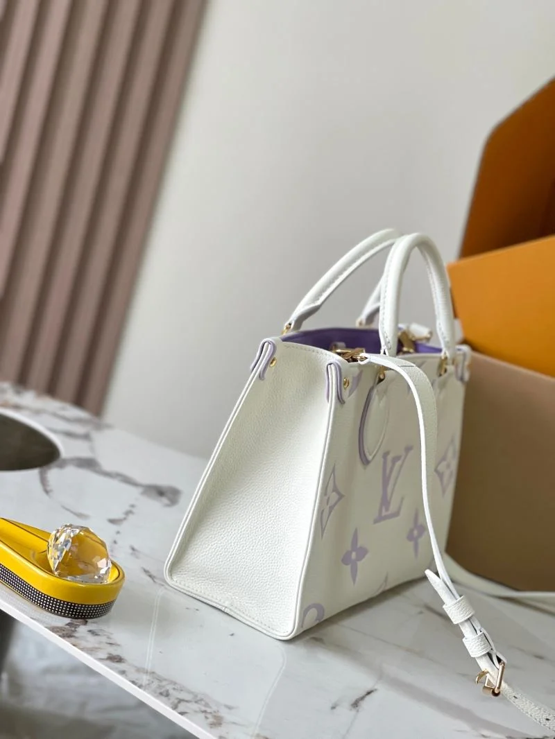 Vibrant Louis Vuitton Shopping Bags 39446