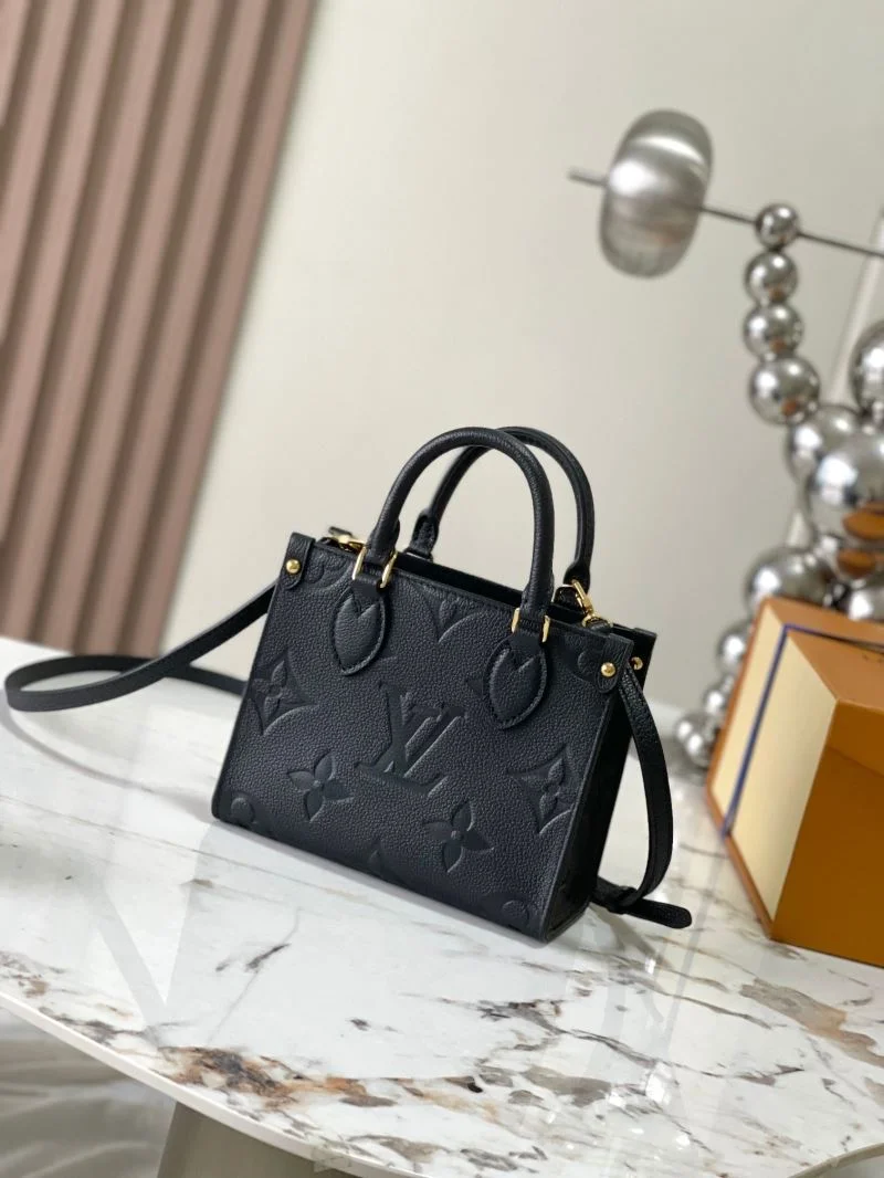 Lightweight Louis Vuitton Shopping Bags 39467