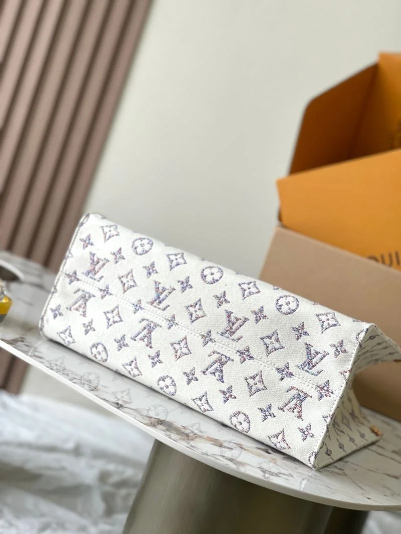 Functional Louis Vuitton Shopping Bags 39461
