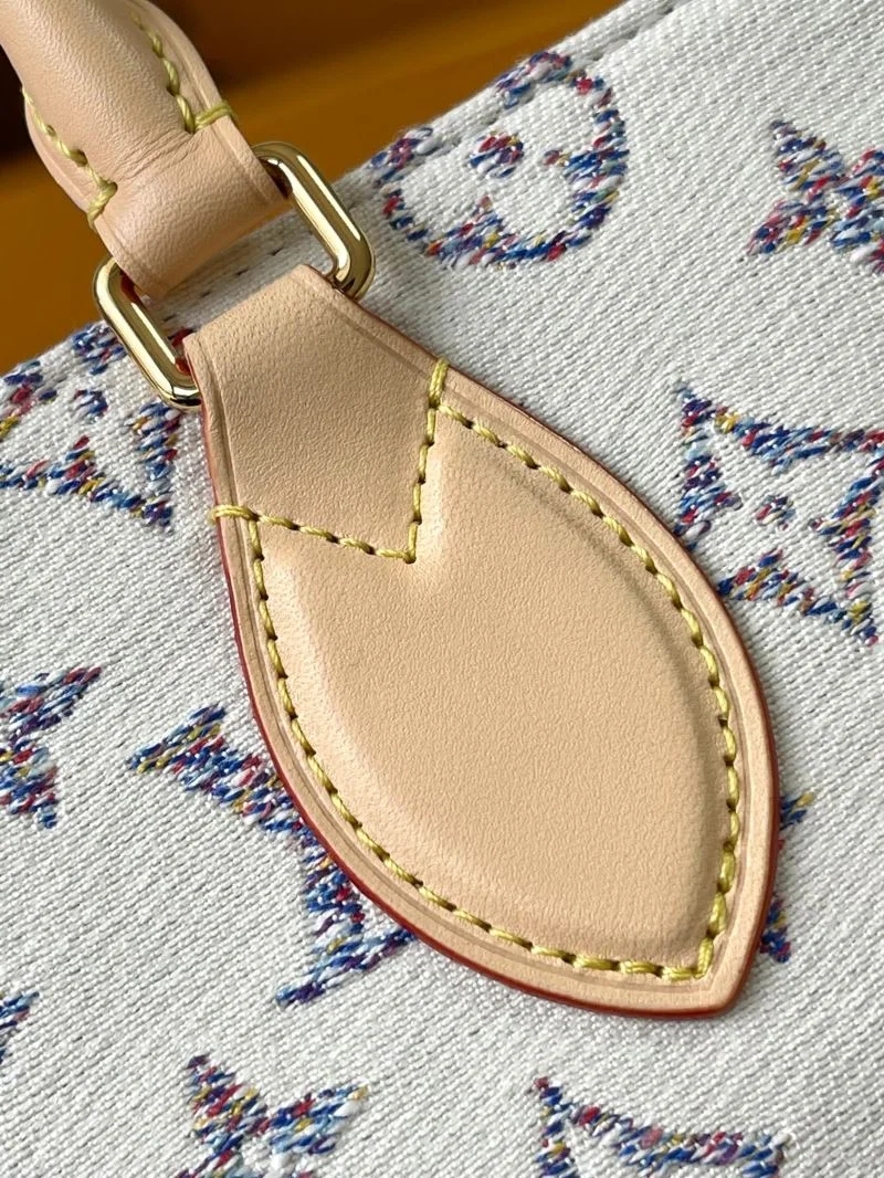 Functional Louis Vuitton Shopping Bags 39461