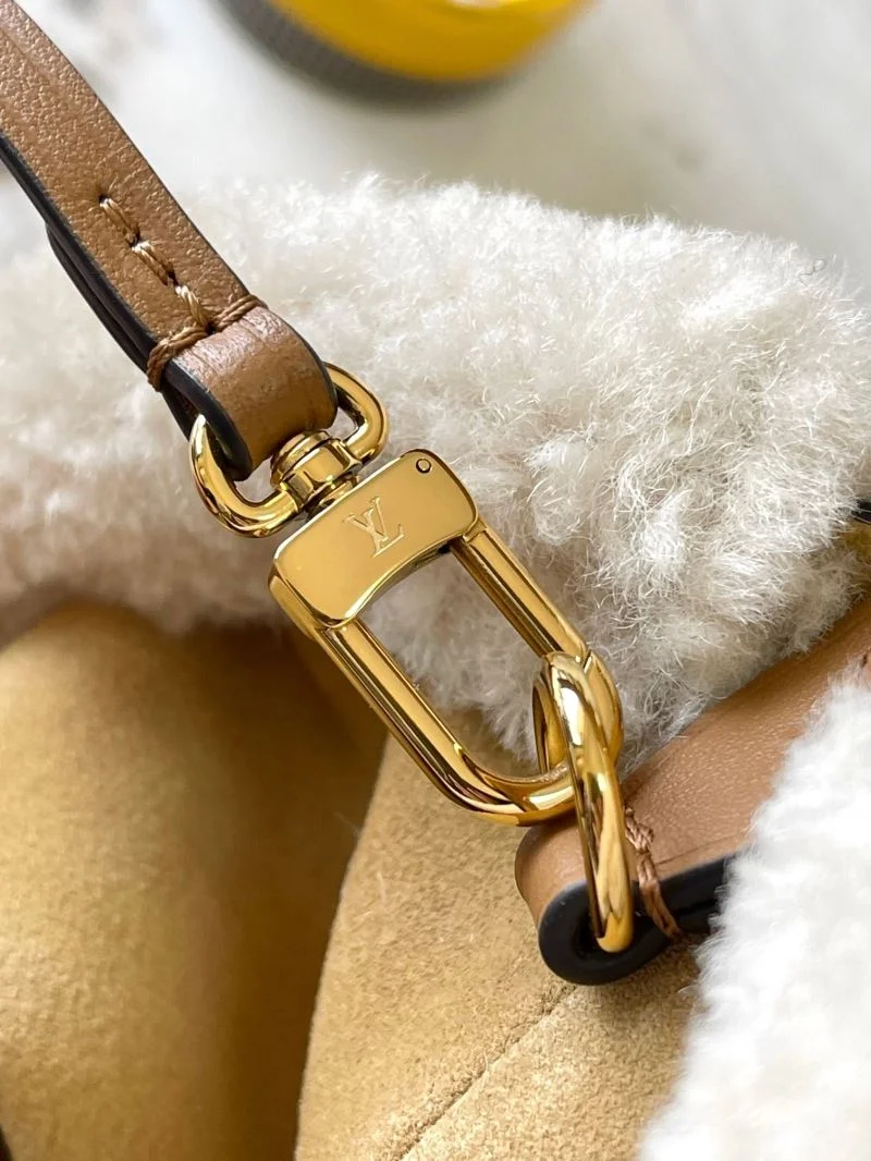 Louis Vuitton Shopping Bags Supportive 39440